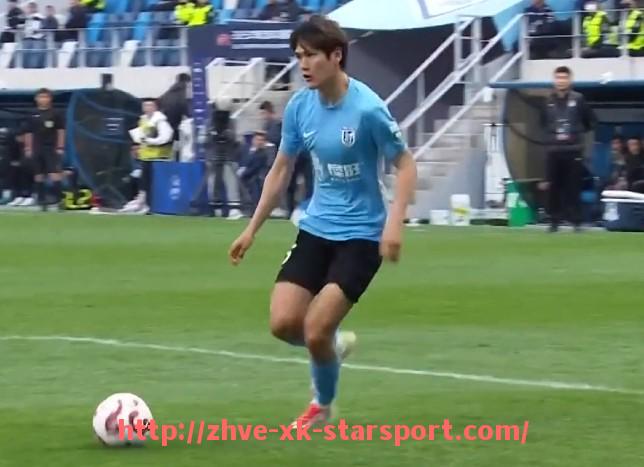 星空体育-意甲赞助商球队合作模式及商业价值分析