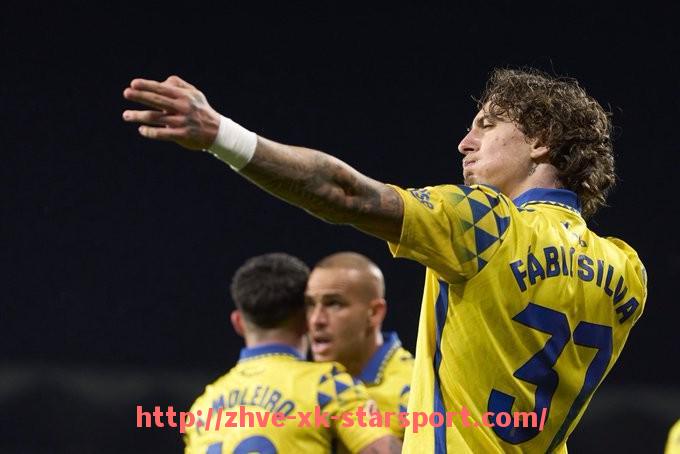 星空体育-法甲赛季最佳守门员:法甲赛季最佳守门员的表现与成就